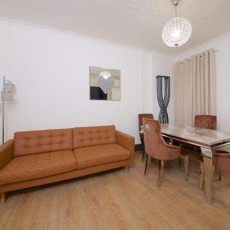 تشيستر Ideal Abode Abbots 4 En-Suite المظهر الخارجي الصورة