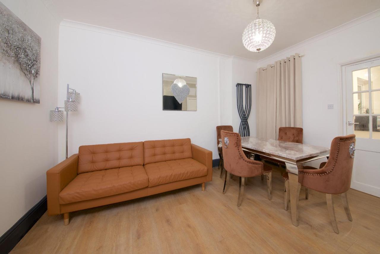 تشيستر Ideal Abode Abbots 4 En-Suite المظهر الخارجي الصورة